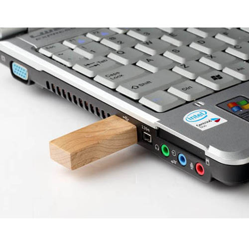 Деревянная флешка USB 2.0 прямоугольная с логотипом 16 Gb Деревянная флешка USB 2.0 прямоугольная с логотипом 16 Gb Фото 3