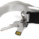 Флешка метлическая USB 2.0 в виде ключа с вашим лого 32 Gb Фото 2