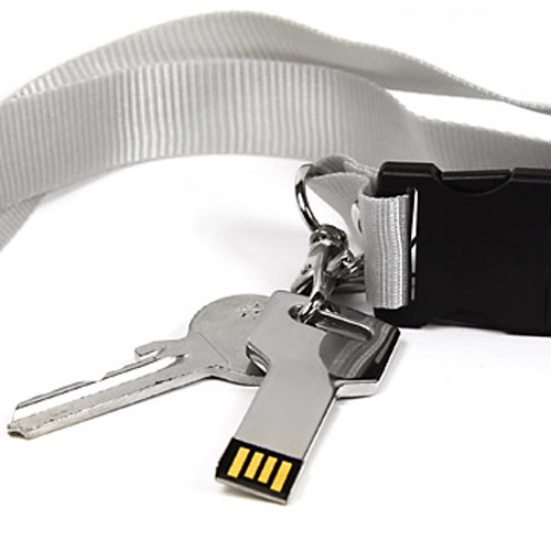 Флешка метлическая USB 2.0 в виде ключа с вашим лого 32 Gb Флешка метлическая USB 2.0 в виде ключа с вашим лого 32 Gb Фото 2