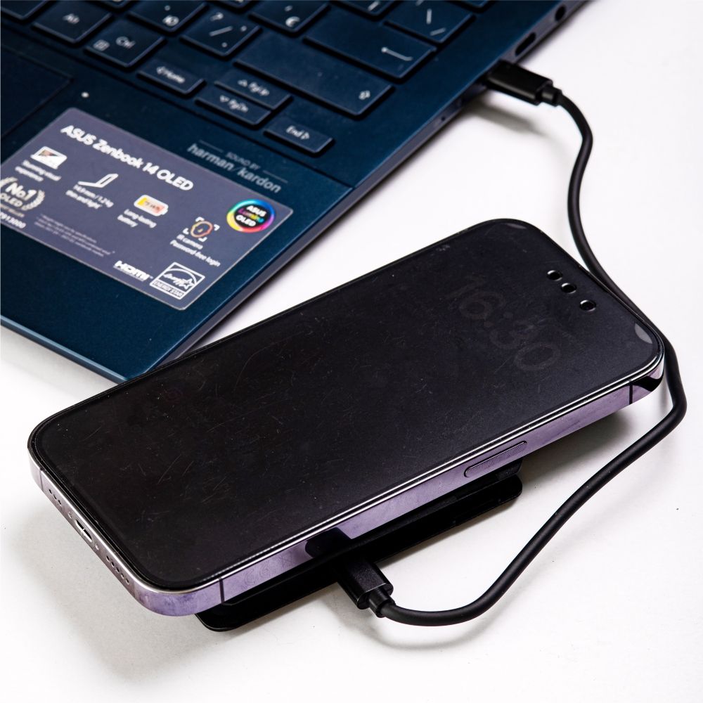 Беспроводное зарядное устройство Flow 15W с набором переходников USB/USB C с Вашим лого Беспроводное зарядное устройство Flow 15W с набором переходников USB/USB C с Вашим лого Фото 5