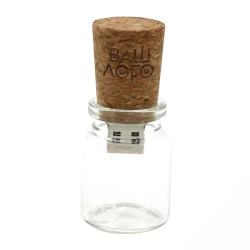 USB-Флешка на 8Gb в виде бутылки с логотипом